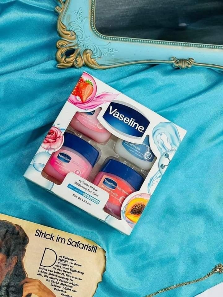 بوكس فازلين 4 قطع